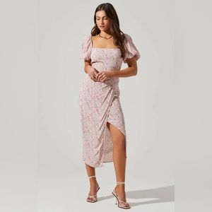Astr The Label Puff Sleeve Front Slit Midi Dress in Pink Multi Ditsy